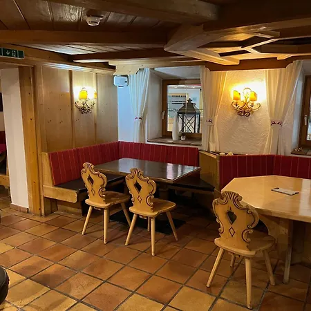 Tieflehner Hof Pitztalhaus 3*