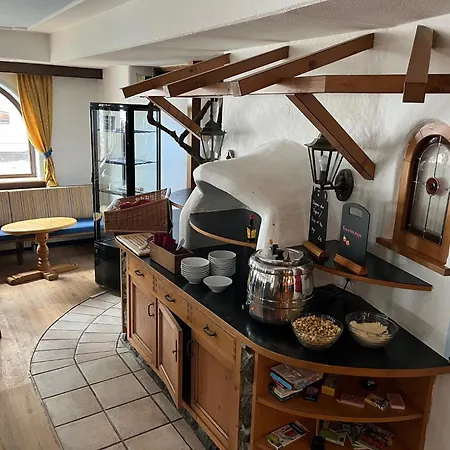 Отель Tieflehner Hof Pitztalhaus