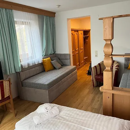 Hotel Tieflehner Hof Pitztalhaus