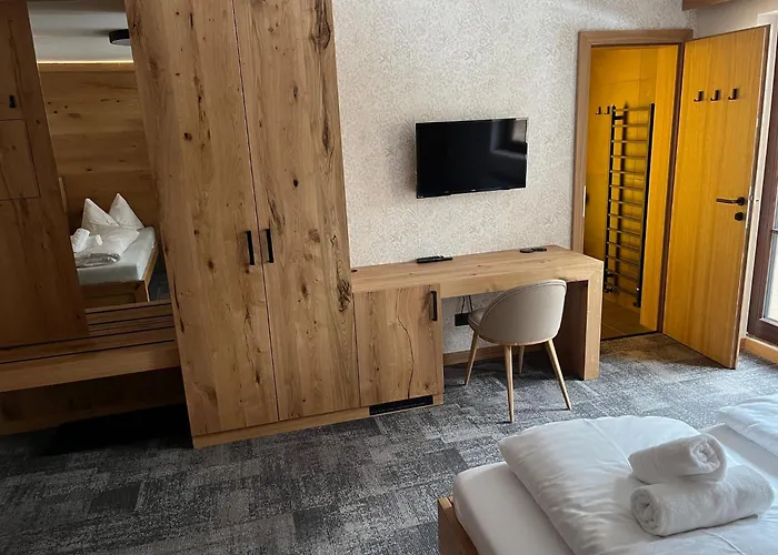 Tieflehner Hof Pitztalhaus Hotel 3*