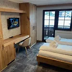 Tieflehner Hof Pitztalhaus 3*